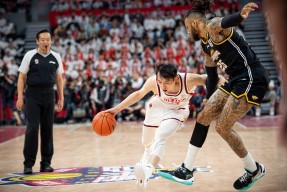 壹号官方网站 -今晨突围战来临，山东男篮围绕西甲门线救险，媒体盛赞，纪律约束更严格(李凤山平甩功的30分钟口令)